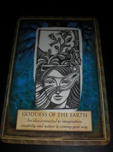 goddess of earth, urtha, oracle cards